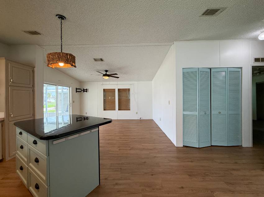 215 Rotterdam Ave a Ellenton, FL Mobile or Manufactured Home for Sale